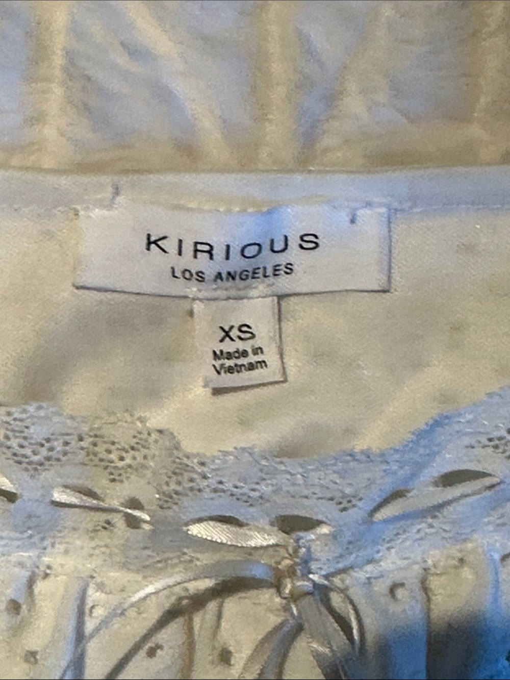 White Eyelet Ruffled Tank Top - Picture 2 of 6